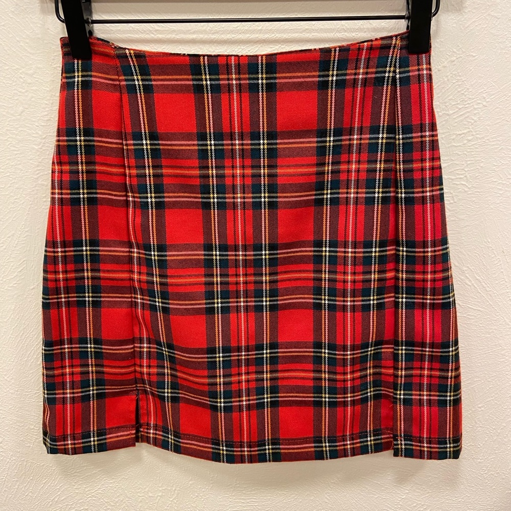Plaid Mini Pencil Skirt by Brandy Melville